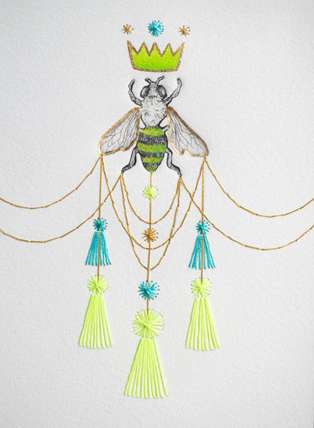 Queen Bee - 5x7 (9 x 11 frame)